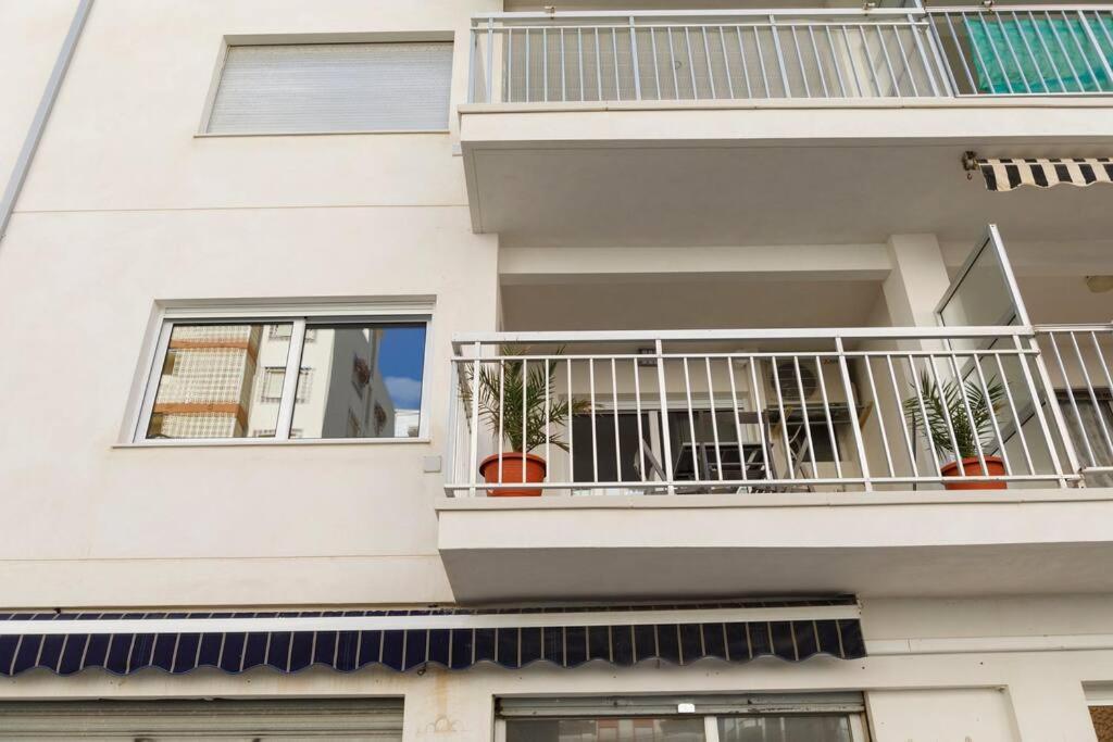 Cozy Apartment, Very Fresh At Playa De Gandia Экстерьер фото